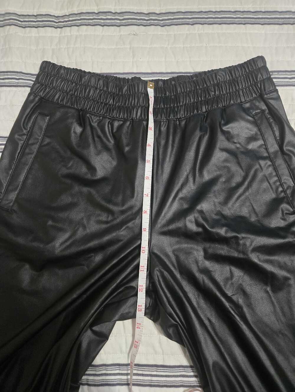 NEW. OFFLINE by Aerie Real Luxe Faux Leather Wide Leg Pants in True Black MEDIUM - Picture 9 of 10